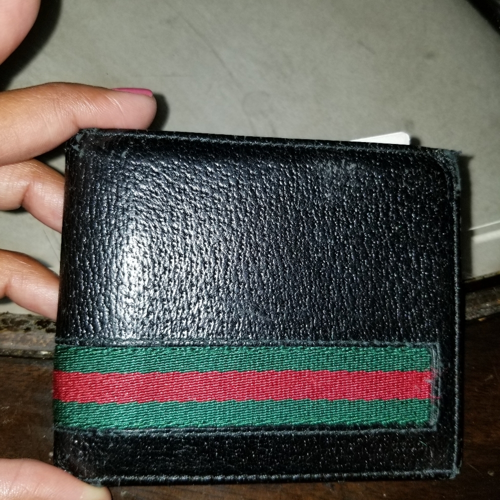 Mens GUCCI wallet